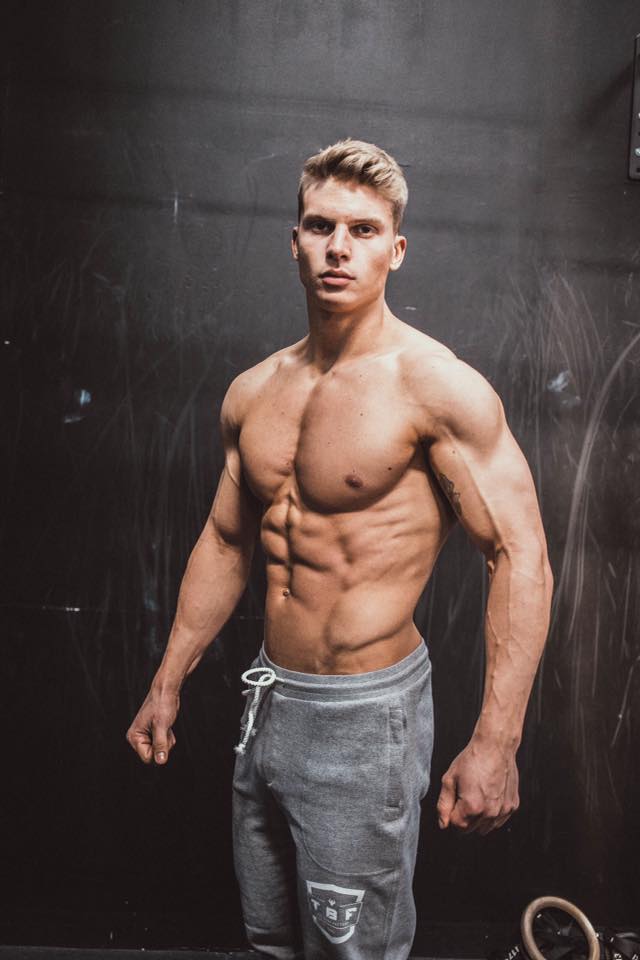 Ønsker du en SIXPACK TIL SOMMER - så læs med her. - Thebodyfactory.dk